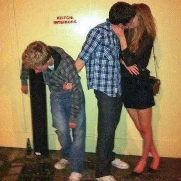Funny Nightclub Photos 72 636Bb1Dcd462D 700
