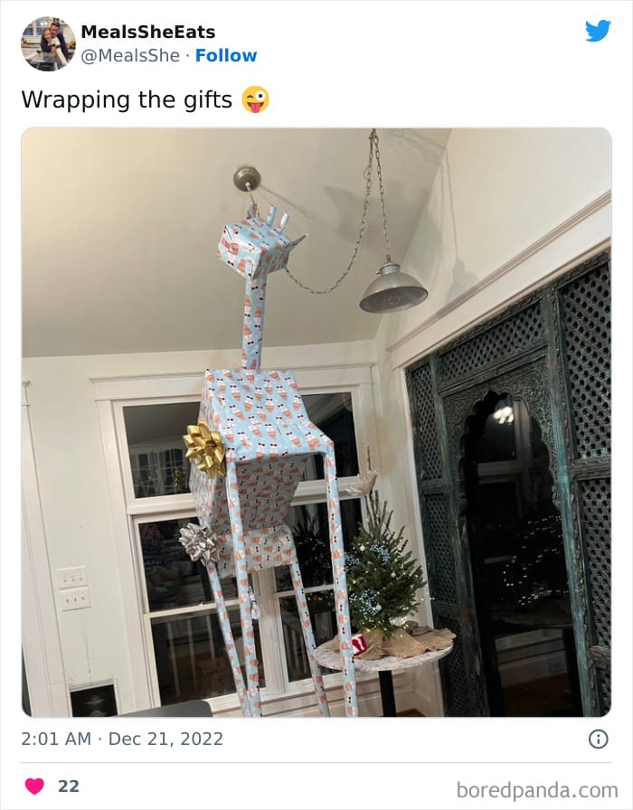 30 Epic Times People Came Up With Creative Ways To Wrap Christmas Gifts