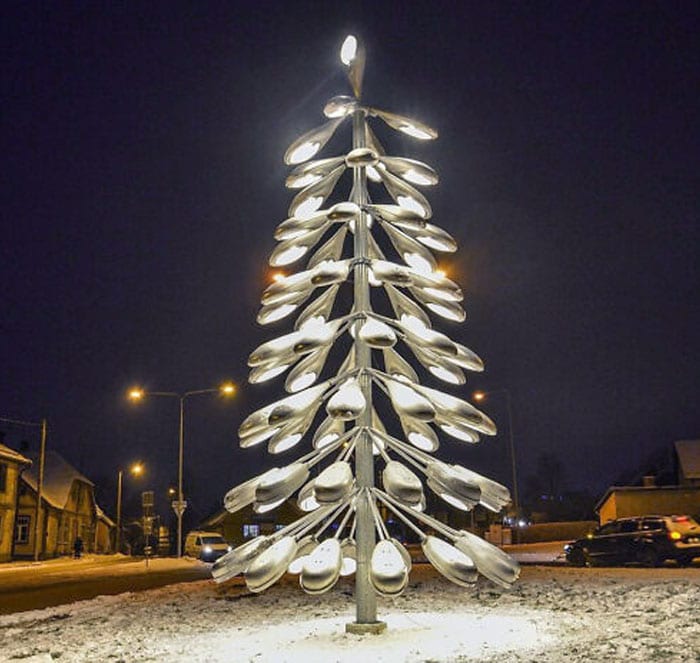 Creative Christmas Trees 43 63999Bade90Ca 700