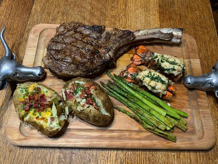 People Sharing Dishes Rate My Plate 6396E67E5A554 700