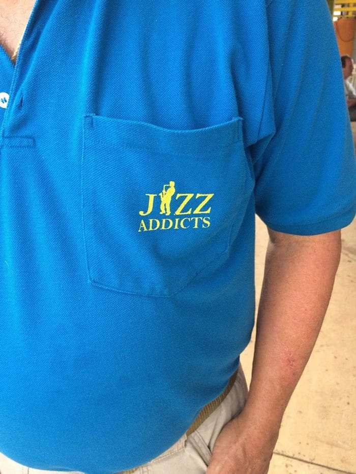 30 Awkward Times Graphics Designers Didn't Quite Think Their Work Through 