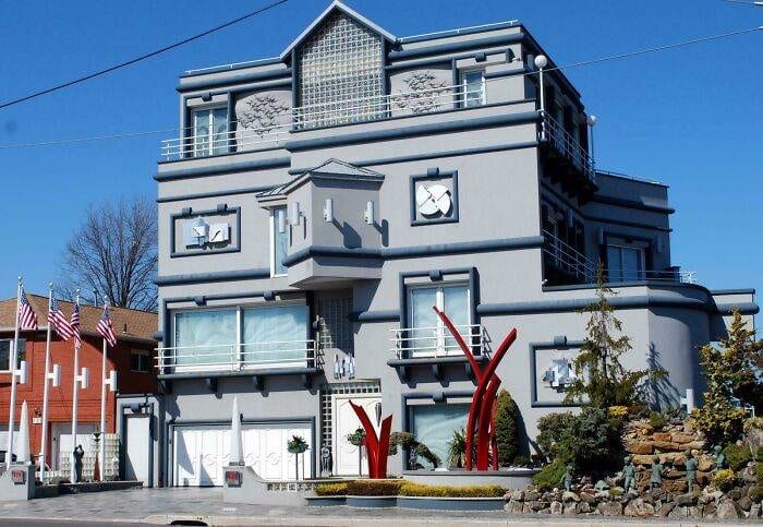 30 Hilarious Times Architects Failed To Consider Basic Functionality