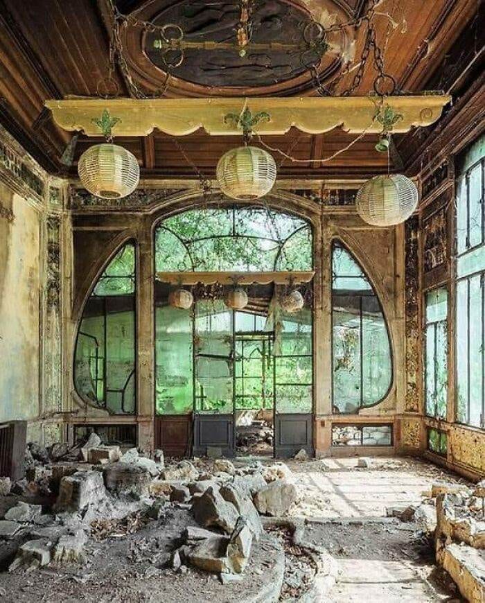 30 Of The Most Breathtaking Forgotten Places 