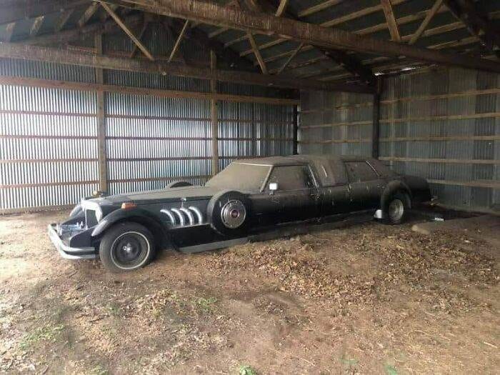 Abandoned Beauties Pics 6401C61Bd3566 700