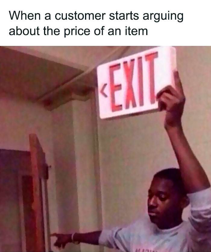 30 Painfully Relatable Memes About Working Retail 