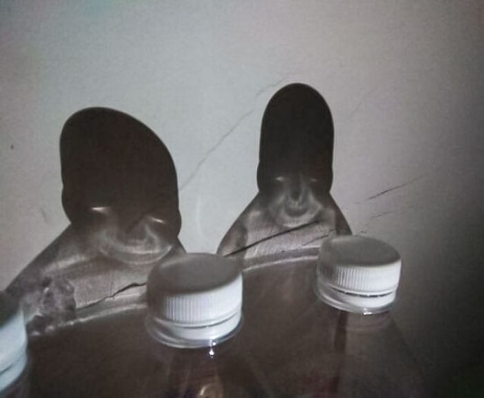 Unintentionally Creepy Jump Scare Photos 16 64E31A5B7715B 700