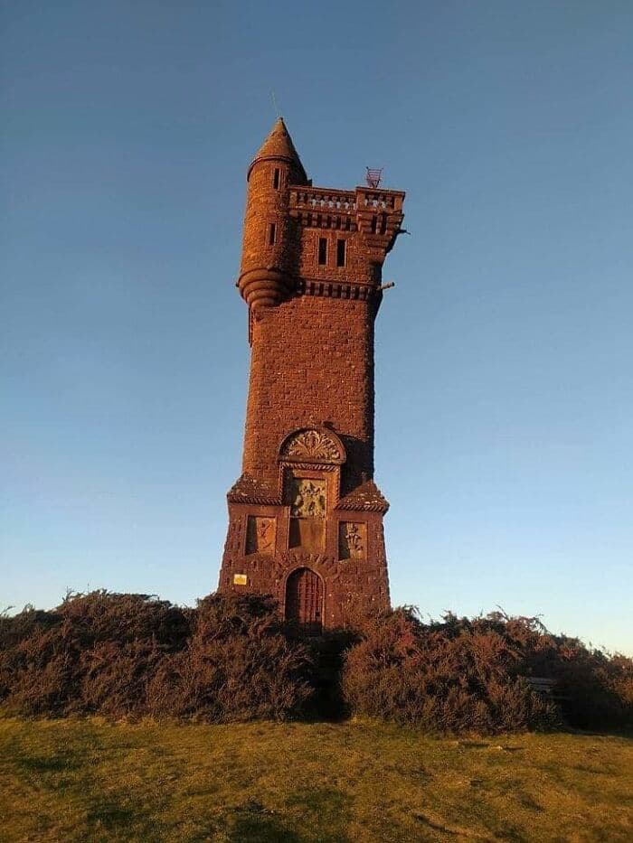 Interesting Old Abandoned Houses Pictures 64F82728B7417 700