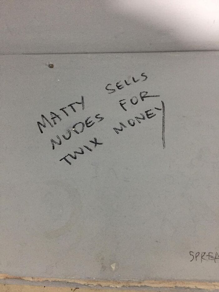 Funny Weird Graffiti 64Ccf374E0C08 700