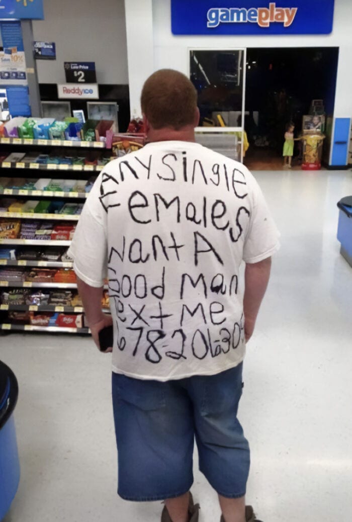 People Of Walmart Pics 1 651Bbb0481E86 Png 700