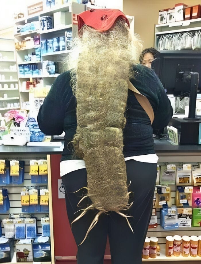 People Of Walmart Pics 6 651Bc9E516A8A Png 700