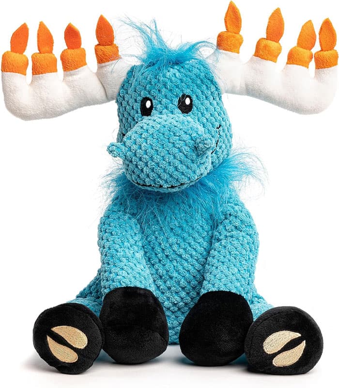 30 Irresistibly Cute Pet Products For The Holiday Season