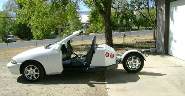 30 Ridiculous Cars That Some People Actually Thought Were A Good Idea