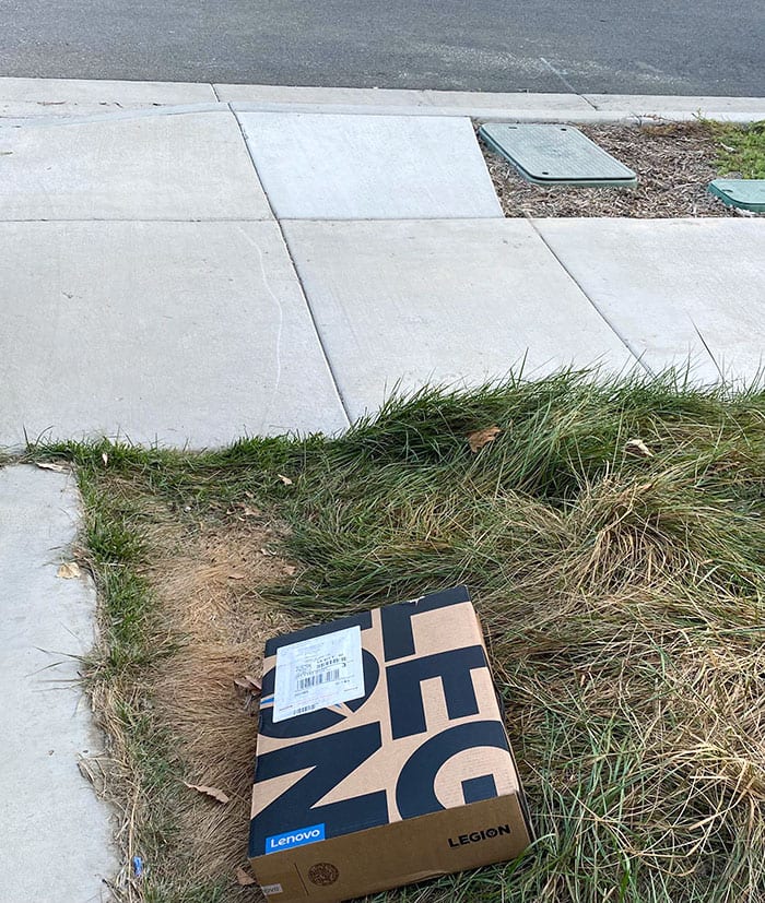 Infuriating Lazy People 86 654C97B3A51D2 700