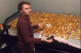 Food In Places Shouldnt Be Pics 65489Af838Cd3 700