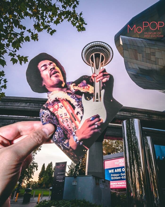 Artist Cleverly Places Pop Culture Character Stickers In Strategic Spots Around His Seattle Neighborhood New Pics 65C5F7B2Eb061 700