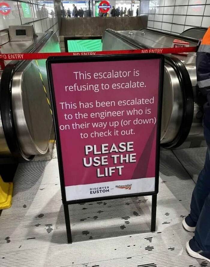 Really Funny Signs 7 65E1E774C50Ca 700