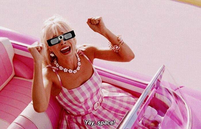 30 Hilarious Memes About The Solar Eclipse