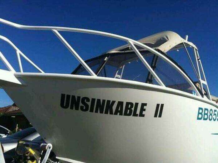 30 Signs Discovered In Nature That Are Hilariously Chaotic