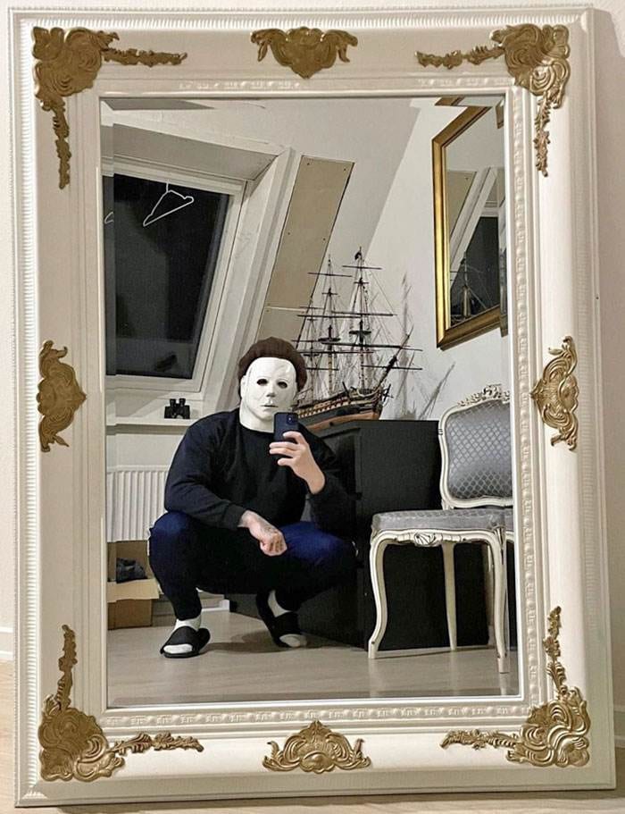 30 SideSplitting Mirror Selling Memes