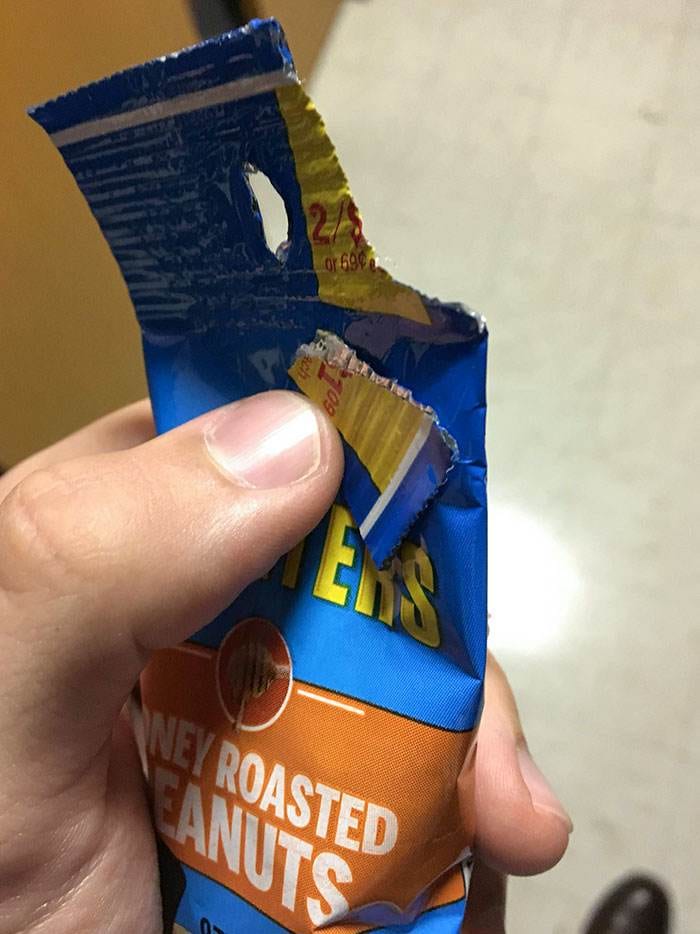 30 Extremely Frustrating Scenarios That Everyone Can Totally Understand