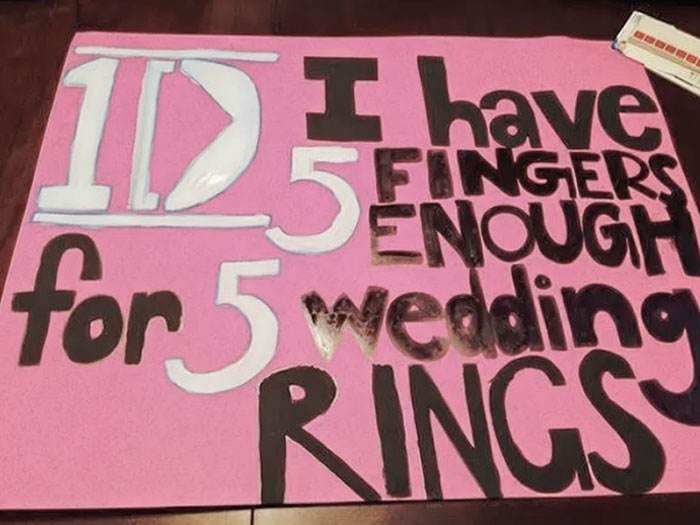 30 Hilarious Fan Posters That No One Could Be Mad About