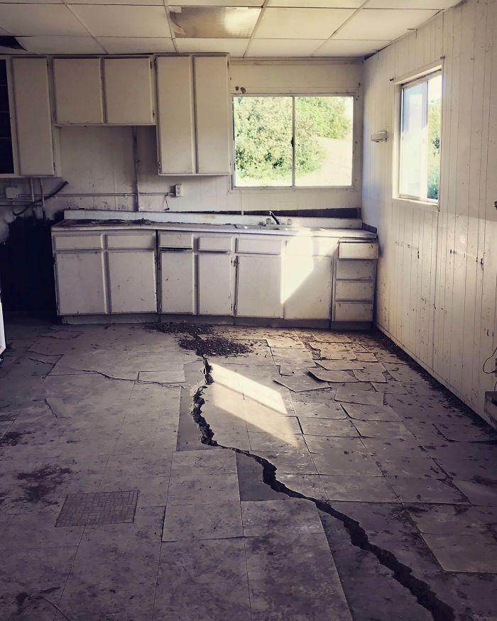 30 Chilling Encounters Witnessed During Structural Inspections