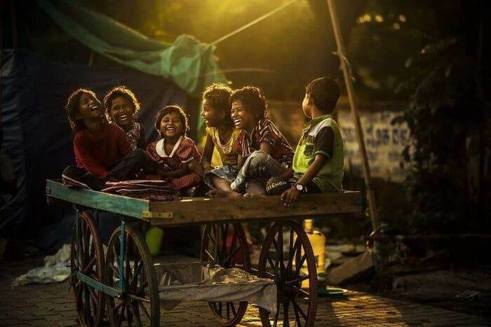 25 Heartwarming Photos Of Children That Will Brighten Your Day