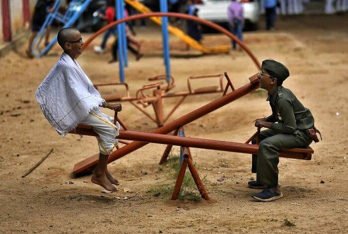 30 Heartwarming Photos Of Children That Will Brighten Your Day