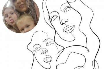 30 Custom Oneline Drawings That Capture Happiness