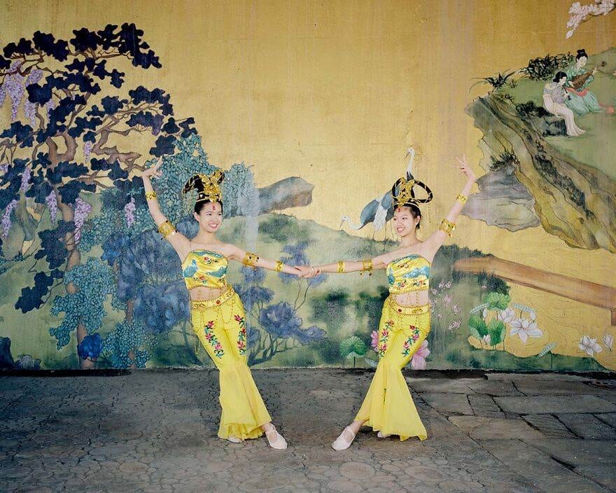 C09700032035 Dancetroupe72Dpi 672Debda6A2Ea 880