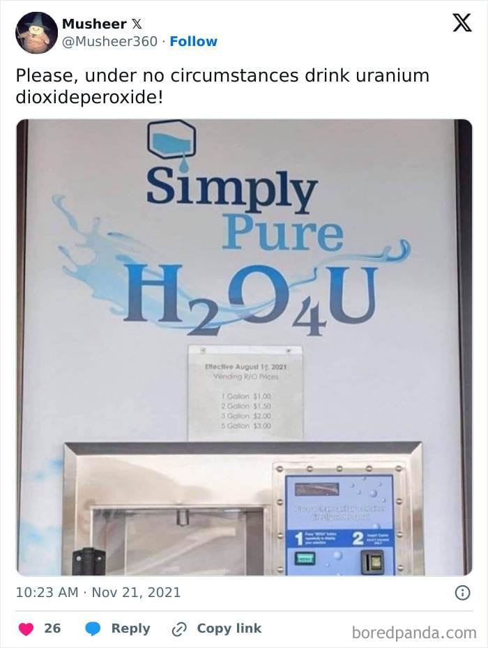 1462365927358353410 Png 700