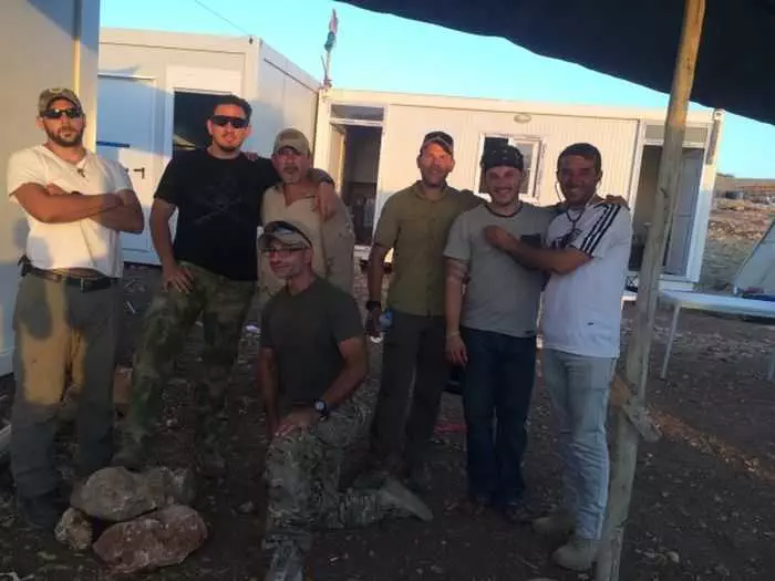 Family Of Ex Marines In Iraq Providing Aid And Fighting Isis Pictures 002