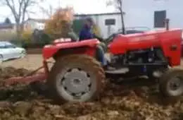 Farmer Gets His Revenge On People Who Keep Parking On His Land Video Featured