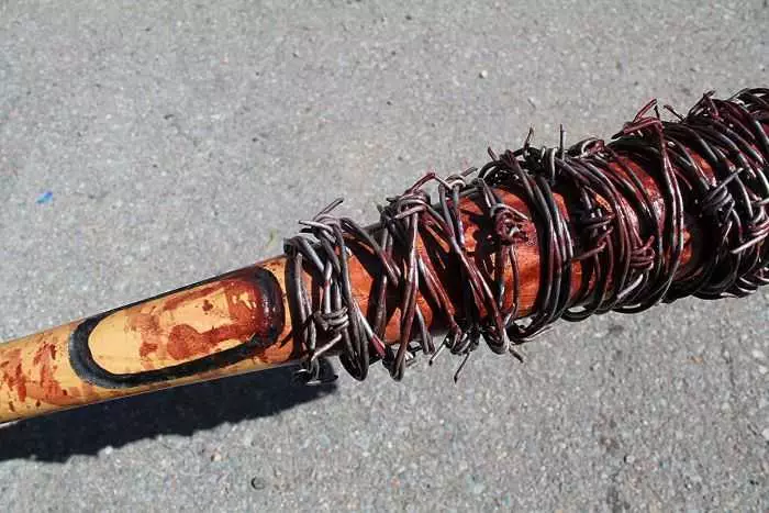 Negan’s Barbed Wire Bat Lucille Replica 5003