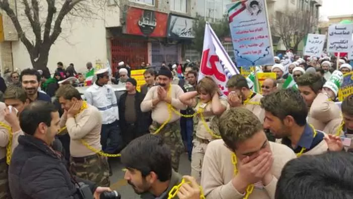 Iran Mocking United States Sailors In A Parade Pictures 002