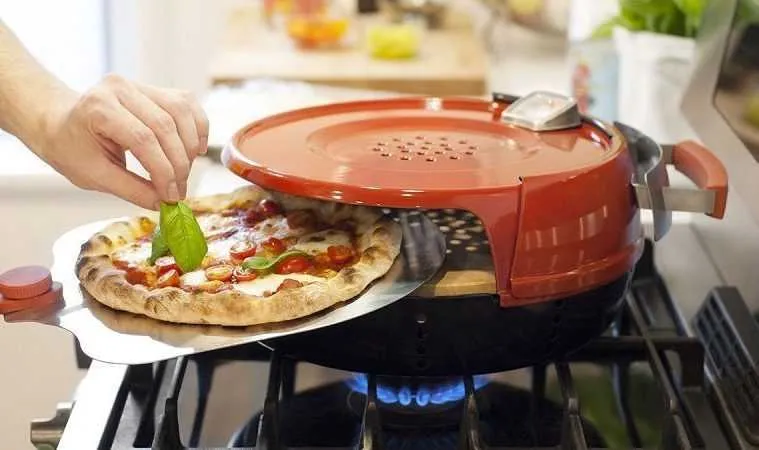 The Pizzeria Pronto Stovetop Pizza Oven Featured