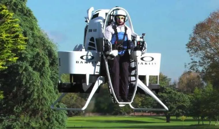 Meet Bubba'S Jetpack  The World'S First Jetpack Golf Cart  From Oakley And Bubba Watson Featured