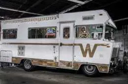 Happycamper900Hpwinnebagobuiltbyringbrothersfeatured