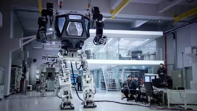 Korean Tech Company Has Built A Fully Functional 14 Foot Tall Bipedal Mech Featured
