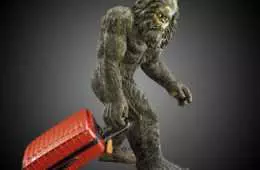 Lifesize Bigfoot Statue For Decoration