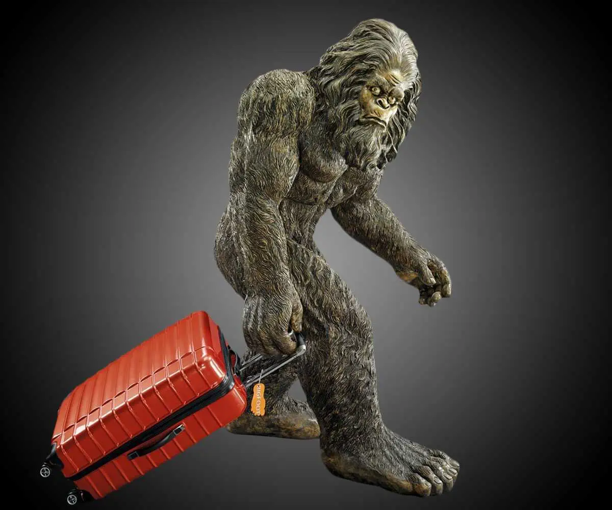 Lifesize Bigfoot Statue For Decoration