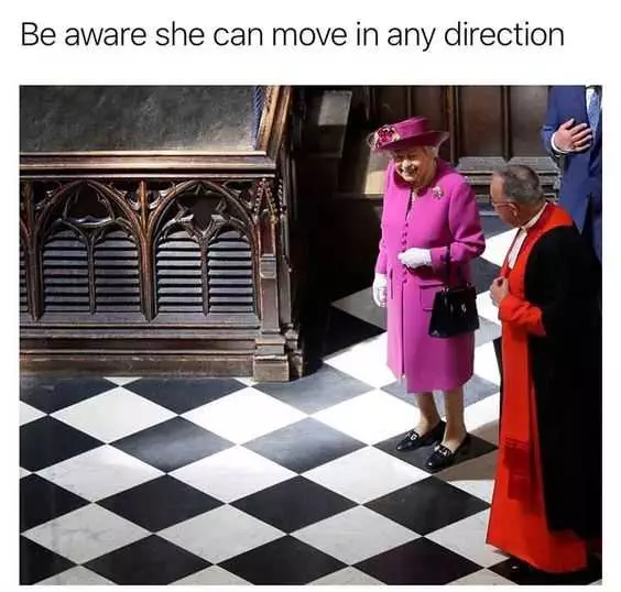 Funny Queen Chess