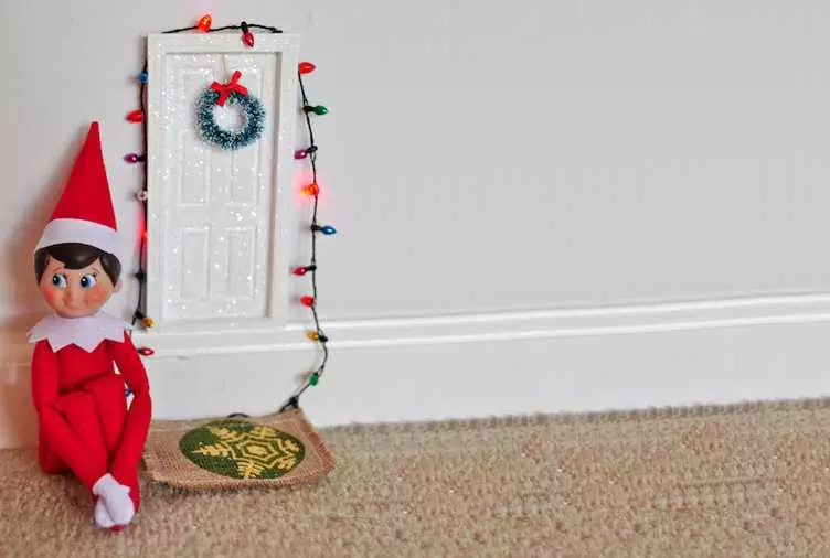 Clever Elf On The Shelf Ideas  Decorated His Own Door