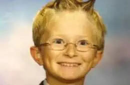 School Photo Meme Of A Kid With Devil Horns