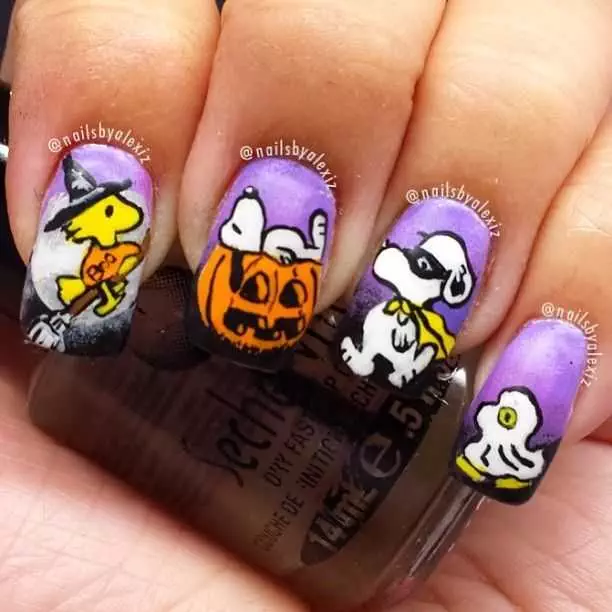 Halloween Nail Art  Charlie Brown