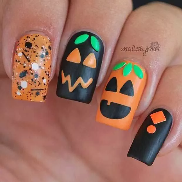 Halloween Nail Art  Pumpkins