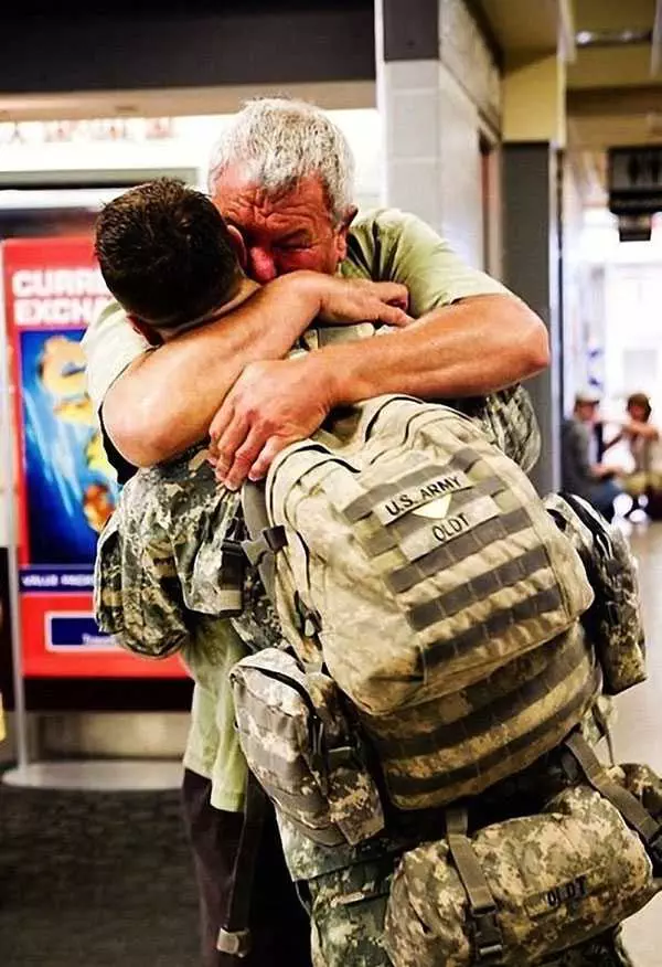 Touching Pictures  Coming Home