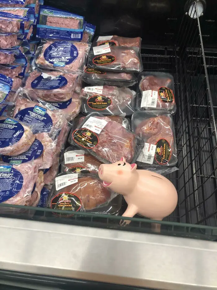 30 Insane Walmart Images Caught On Camera