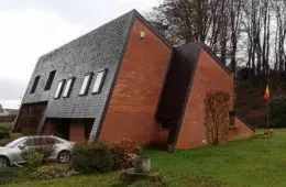 30 Ugly Houses That Are So Bad, It’s Hilarious