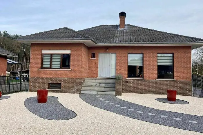 30 Ugly Houses That Are So Bad, It’s Hilarious 